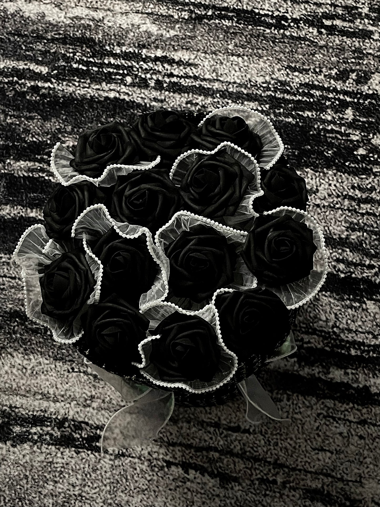Noir Luxe
